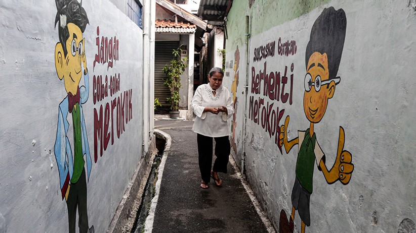 Awas! Warga Sembarangan Merokok di Kampung Ini Siapkan Denda Rp50.000 - Bagian 2