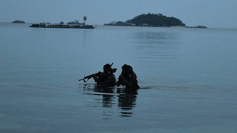 Gunakan Taktik Tempur Ratsus, Marinir TNI AL Hancurkan Instalasi Radar Musuh - Bagian 2