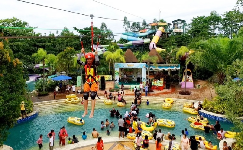 3 Kolam Renang Terdekat di Sumatera Selatan, Dijamin Seru
