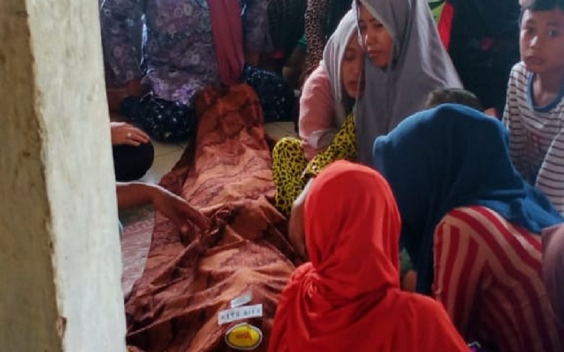 Diduga Terlilit Utang Rp7 Juta, Pria Sukabumi Ini Akhiri Hidupnya dengan Gantung Diri