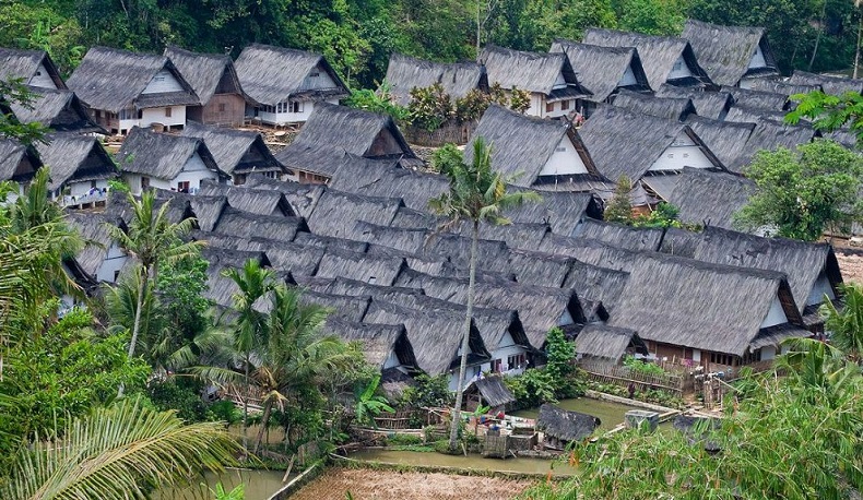 6 Tempat Wisata di Tasikmalaya, Ada Kampung Naga