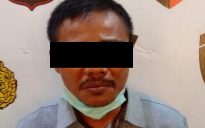 title Pria Ini Ngamuk di Rumah, Ibu Kandung Diancam Dibunuh Pakai Kayu  Pria Ini Ngamuk di Rumah, Ibu Kandung Diancam Dibunuh Pakai Kayu