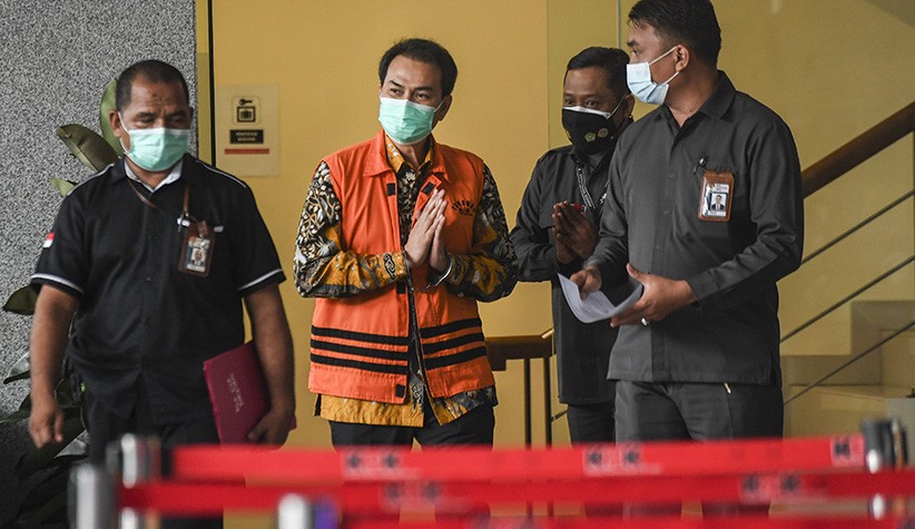 Azis Syamsuddin Jalani Pemeriksaan Perdana Kasus Dugaan Suap - Bagian 1