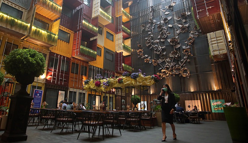 Penampakan Hotel dari Kontainer Bekas, Tarif Rp400.000 per Malam - Bagian 2