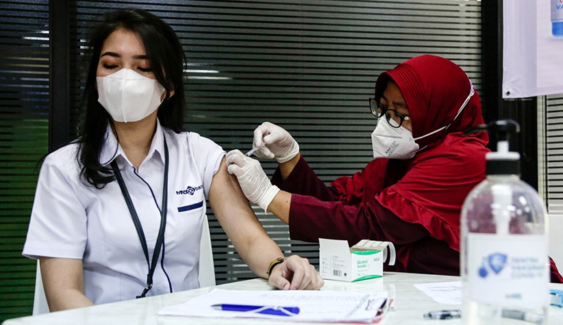 Hari Pertama Sentra Vaksinasi MNC Peduli Dosis 2 dengan Vaksin Pfizer - Bagian 3