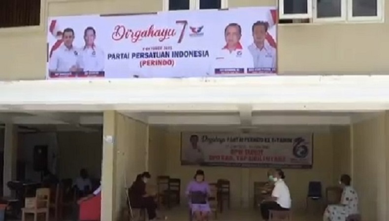 Partai Perindo Rayakan HUT ke-7 dengan Bagi-bagi 100 Paket Sembako di Taput