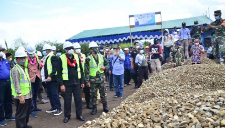 Pembangunan Jembatan Gantung Durian Sebatang di Kayong Utara Kalbar Dimulai