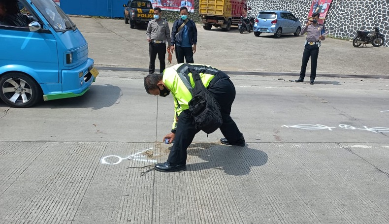 Dua Motor Bertabrakan di Sukabumi, 2 Pengendara Luka Parah