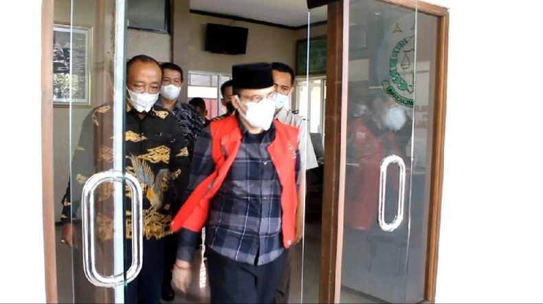 Dugaan Pungli Pasar Cepu, Kepala Dindagkop UKM Blora Dijebloskan ke Tahanan