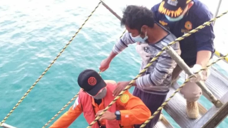 Ditemukan Kapal Kargo Luar Negeri, 2 Nelayan Sibolga yang Hilang di Agam Selamat