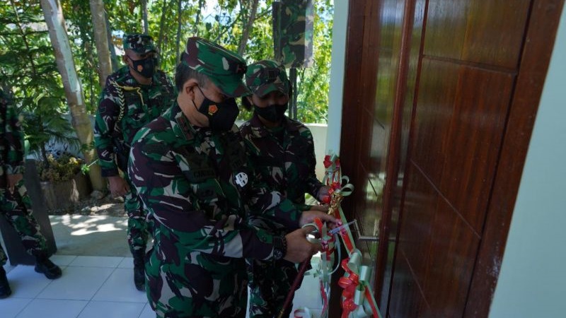 Pangdam Kasuari Resmikan Barak untuk Prajurit Kowad