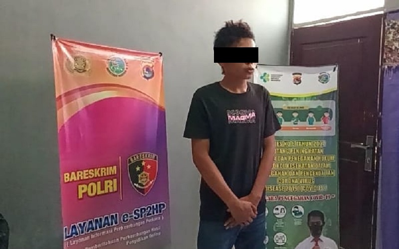 Tantang Polisi sambil Asyik Isap Sabu di Facebook, Pria Ini Minta Maaf