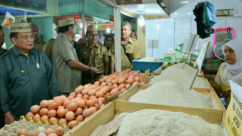 Wagub Gorontalo Minta BPOM Bina Pemasok Bahan Pangan usai Viral Kualitas Telur Buruk