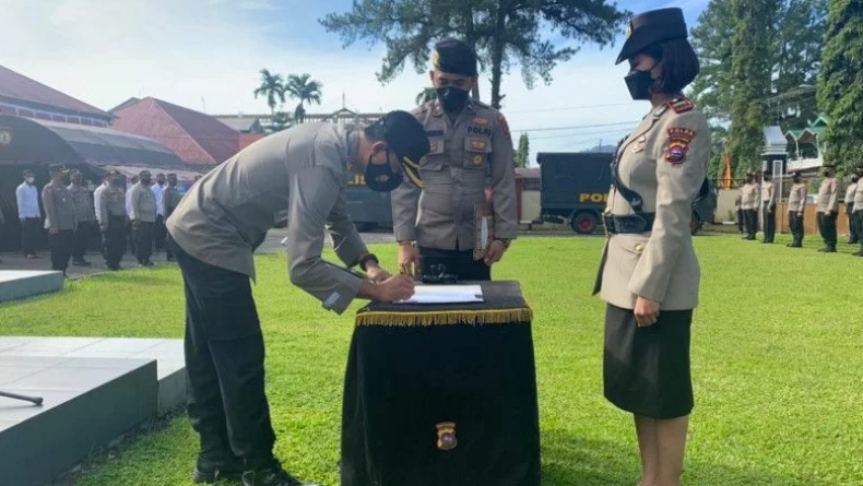 Diganti Polwan, Kasatlantas Polres Pasaman Iptu Saherman Ditarik ke Polda Sumbar