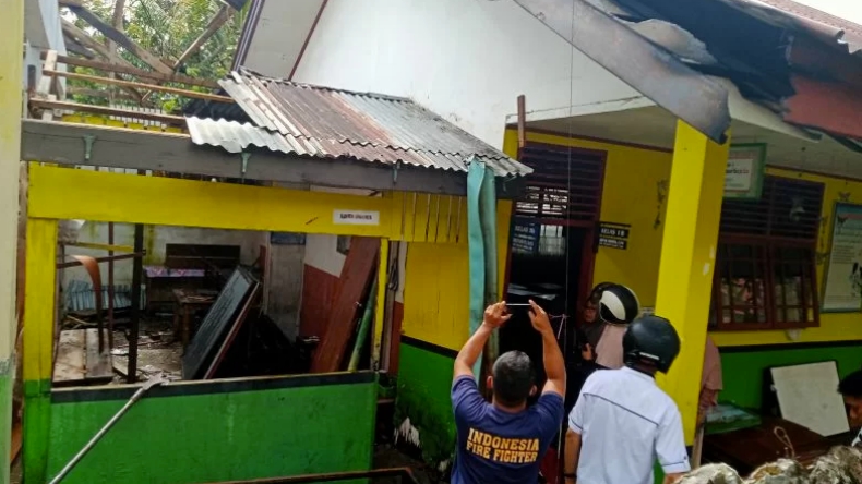 Gedung SD di Pasaman Terbakar, Tidak Ada Murid yang Terluka
