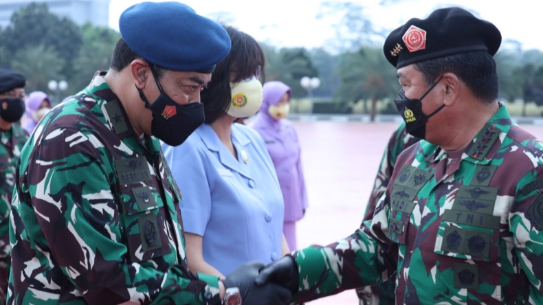 Marsma TNI Berlian, Alumni Spesialis Penyakit Dalam Unair Pimpin RSPAU Hardjolukito