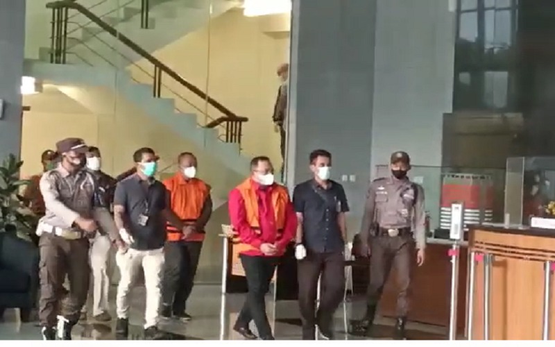 Tangan Diborgol, Dodi Reza Alex Noerdin Resmi Ditahan KPK