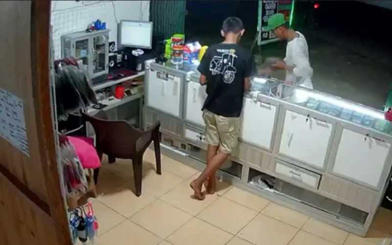 Penjaga Konter Kena Tipu, 2 Handphone Dibawa Kabur Pencuri 