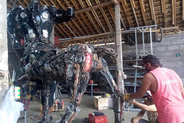  Hebat, Robot dari Sepeda Motor Bekas Kreasi Warga Bantul Ini Laris di China hingga Jerman