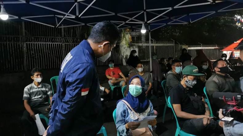 Polres Pemalang Gelar Vaksinasi Covid-19 Malam Hari di Pos Lalu Lintas Alun-alun 
