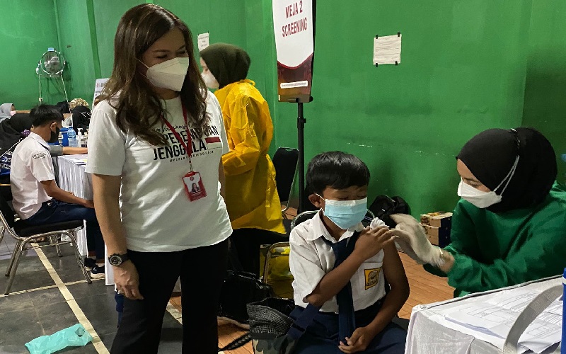 Perempuan Jenggala-Kodam Siliwangi Gelar Vaksinasi Bagi 2.000 Warga Bandung