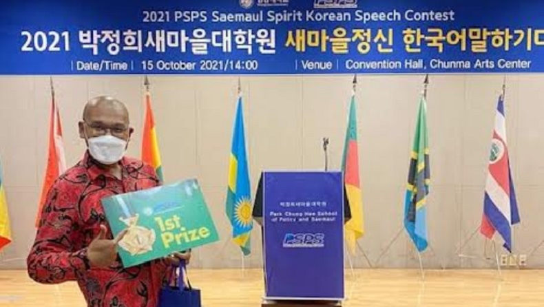 Putra Asli Papua Juarai Lomba Pidato Berbahasa Korea di Yeungnam University