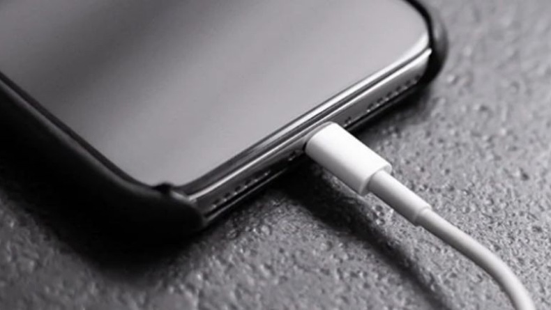 Ponsel Meledak saat Belajar Online, Siswa SD Tewas