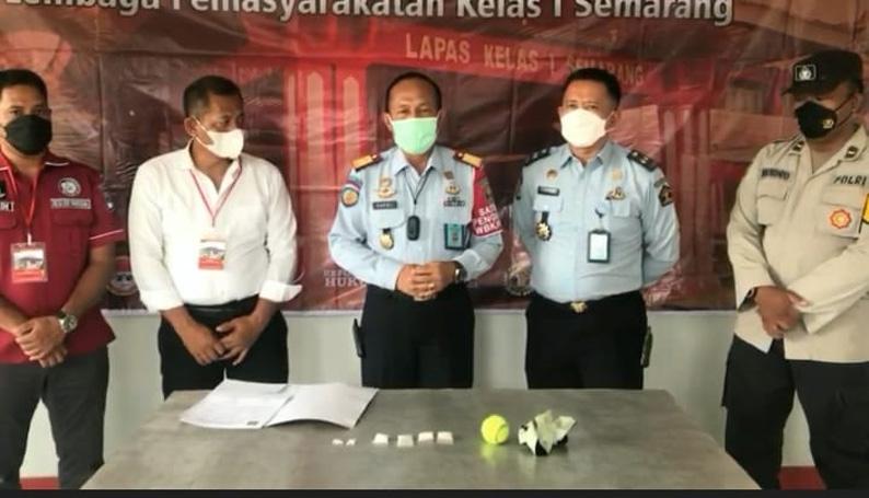 Petugas Gagalkan Penyelundupan Sabu dalam Kemasan Bola Tenis di Lapas Semarang