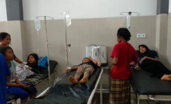 Puluhan Siswa MI di Lombok Tengah Keracunan usai Jajan Gorengan Tempe
