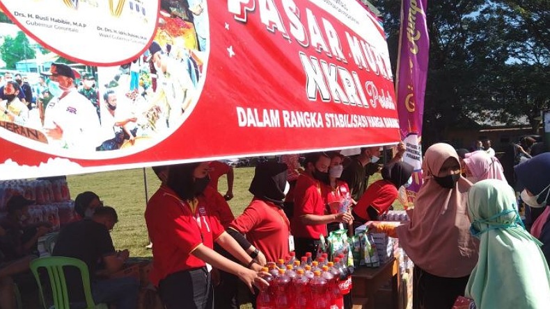 title Bantu Warga Terdampak Covid-19, Pemprov Gorontalo Gelar Pasar Murah Bantu Warga Terdampak Covid-19, Pemprov Gorontalo Gelar Pasar Murah