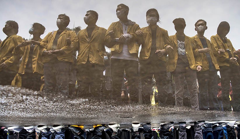 Ratusan Mahasiswa Tagih Janji Jokowi - Ma'ruf Amin yang Belum Terealisasi - Bagian 1