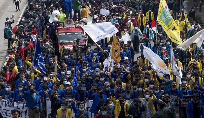 Ratusan Mahasiswa Tagih Janji Jokowi - Ma'ruf Amin yang Belum Terealisasi - Bagian 2