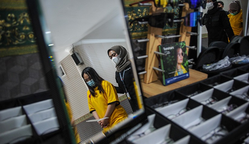 Peras Nasabah Pinjol Ilegal, 8 Orang Diamankan Polisi - Bagian 2