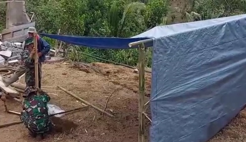 Ratusan Korban Gempa Bali di Desa Ban Karangasem Masih Berada di Tenda Darurat