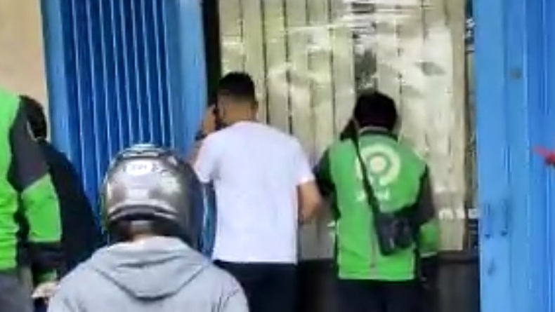 Viral Perampokan di Tempat Penukaran Uang Asing, 1 Orang Luka-Luka Berlumuran Darah