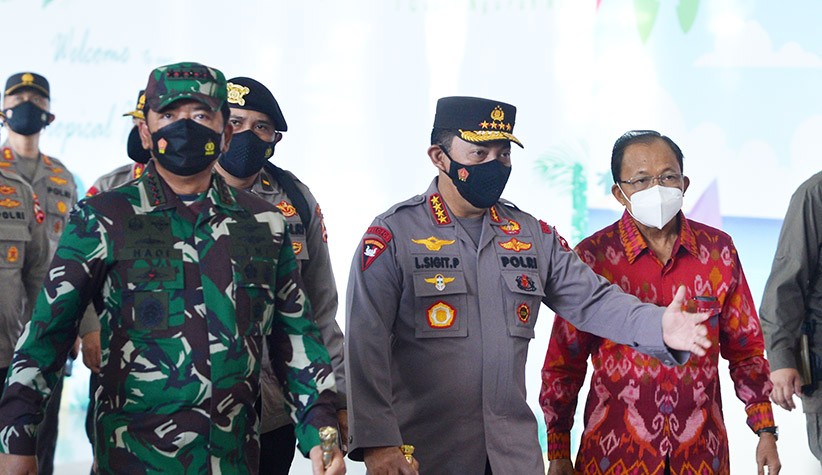 Panglima TNI-Kapolri Cek Kesiapan Pasukan Sambut Wisatawan Mancanegara di Bali - Bagian 2
