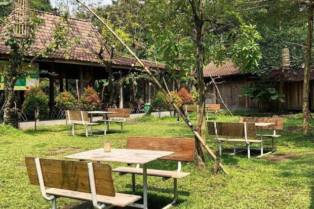Tempat Makan di Ngaglik Sleman, Sajikan Menu Tradisional yang Menggoyang Lidah