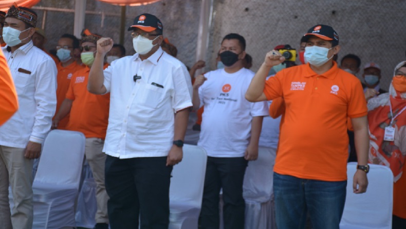 title PKS Bersama Petani di Ciwedey, Perkuat Komitmen Sejahterakan Kaum Tani  PKS Bersama Petani di Ciwedey, Perkuat Komitmen Sejahterakan Kaum Tani