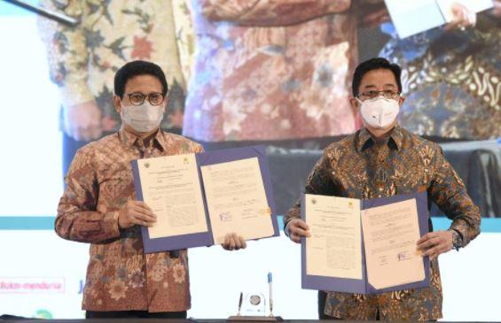 Gandeng PLN, Kemendes PDTT Targetkan Seluruh Desa Teraliri Listrik pada 2024 