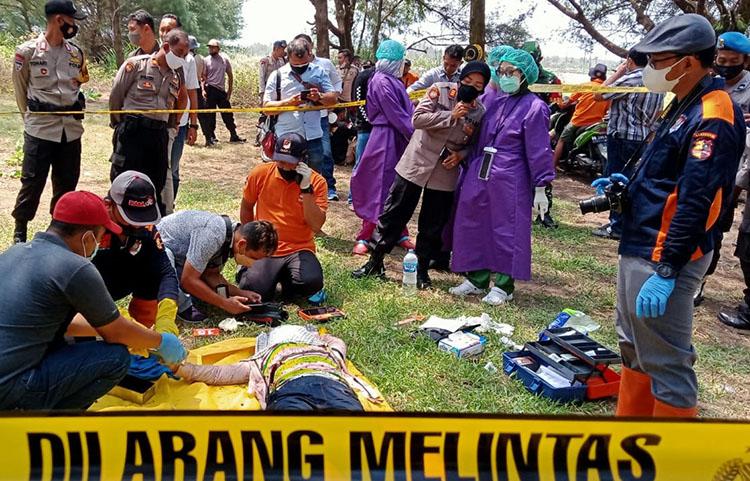 Mayat Perempuan Ditemukan Di Laguna Pantai Depok, Polisi Sebut Ada Luka ...