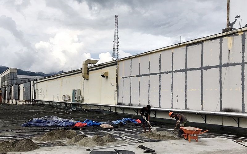 title Bangunan Mal di Ambon yang Rusak akibat Gempa 2019 Mulai Diperbaiki Bangunan Mal di Ambon yang Rusak akibat Gempa 2019 Mulai Diperbaiki