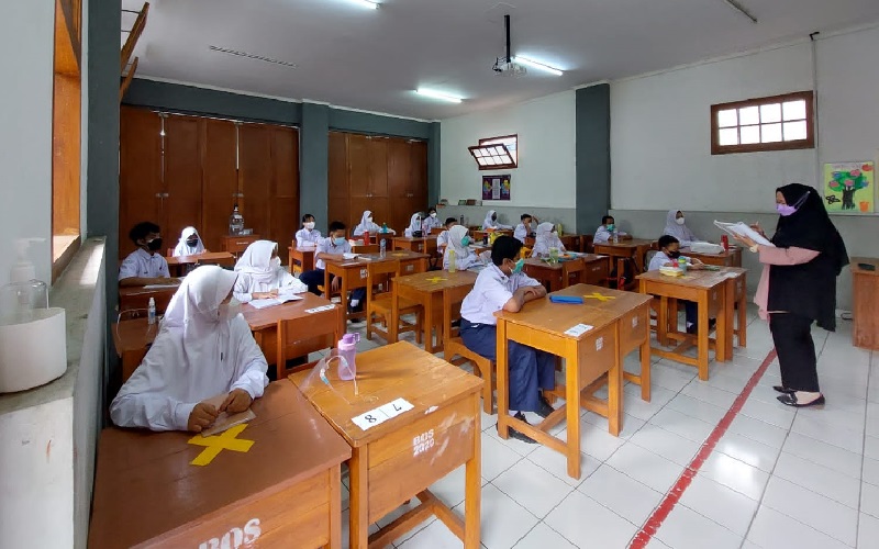 5 Guru dan 3 Murid Terpapar Covid-19, PTM 7 SD dan SMP di Kota Cimahi Dihentikan