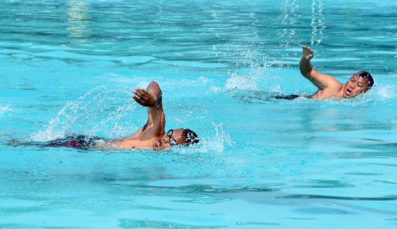 Melihat Prajurit Kima Brigif 2 Marinir Latihan Berenang - Bagian 1