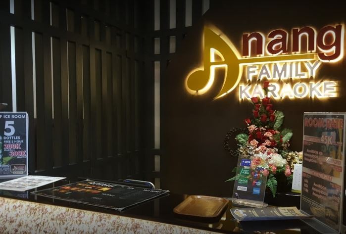 7 Tempat Karaoke di Ambon Maluku Paling Asyik, Nomor 4 Milik Artis Terkenal