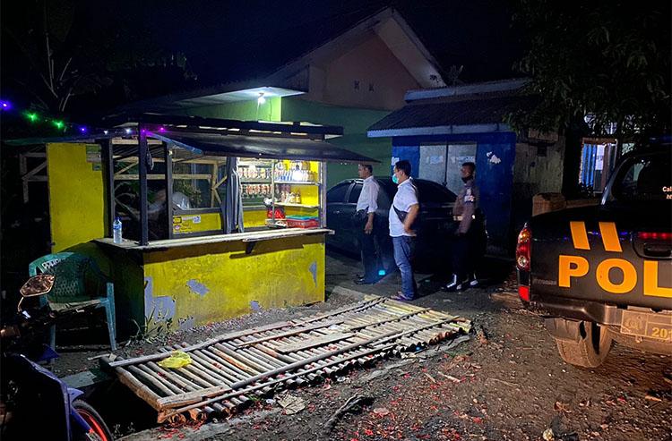 Polsek Kebumen Amankan Ratusan Botol Miras dari 6 Pedagang
