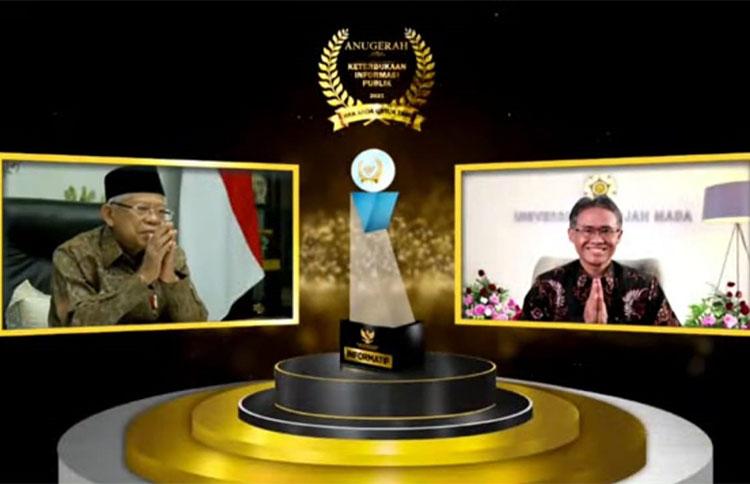 UGM Raih Predikat Badan Publik Informatif dari KIP Pusat