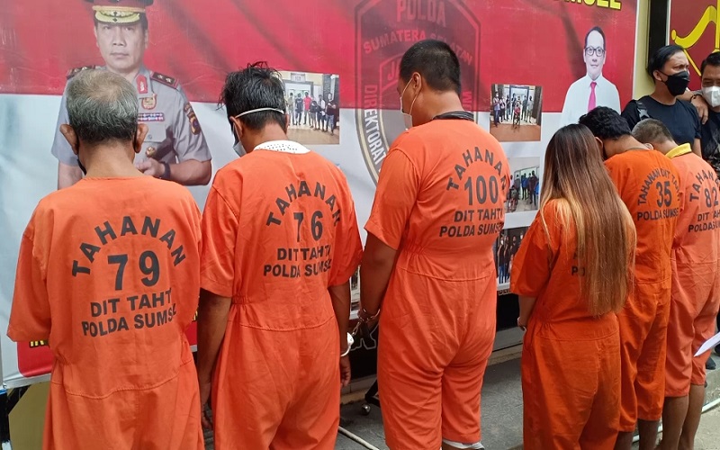 Pekerjakan 5 Pria Dewasa, Perempuan Muda Ini Untung Puluhan Juta per Bulan dari Kelola Judi Togel 