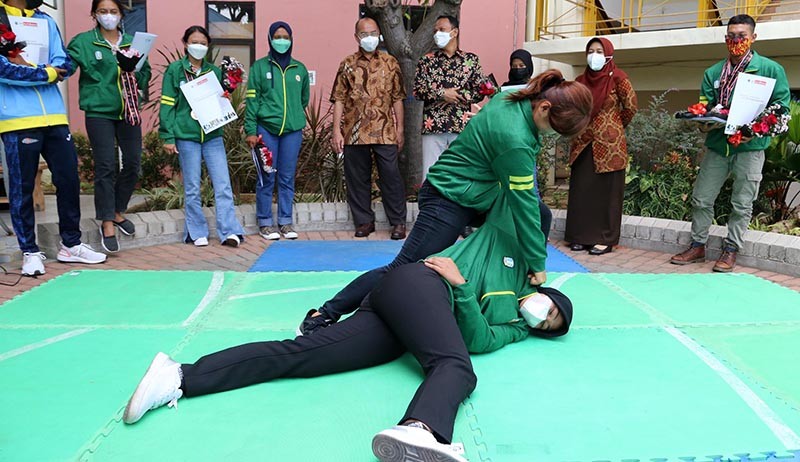 Asyik, 9 Mahasiswa UMSurabaya Peraih Medali PON Papua Dapat Bonus Rp100 Juta - Bagian 2