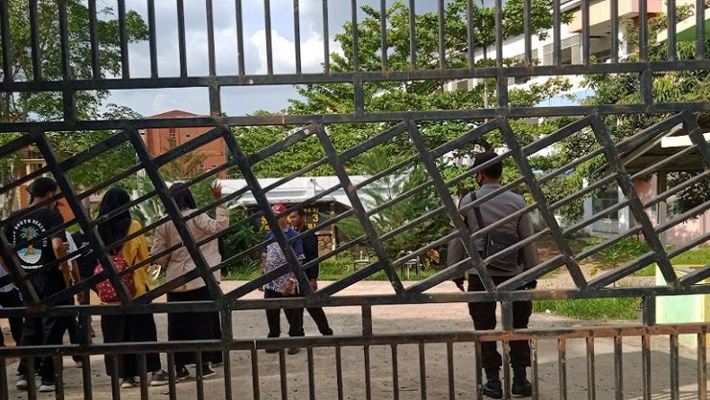 SMK di Jambi Diserang Puluhan Pelajar Sekolah Lain, Penjaga Sempat Diancam Celurit