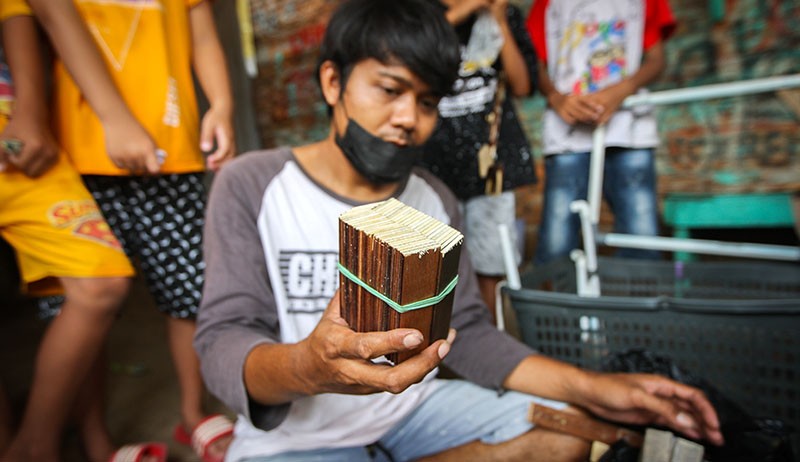 Limbah Kayu Diubah Menjadi Mainan Anak Bernilai Puluhan Ribu Rupiah - Bagian 2